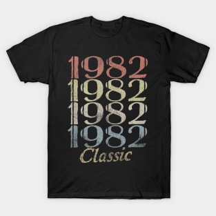 38th Birthday Gift 38 Years Old Retro Vintage 1982 Classic T-Shirt